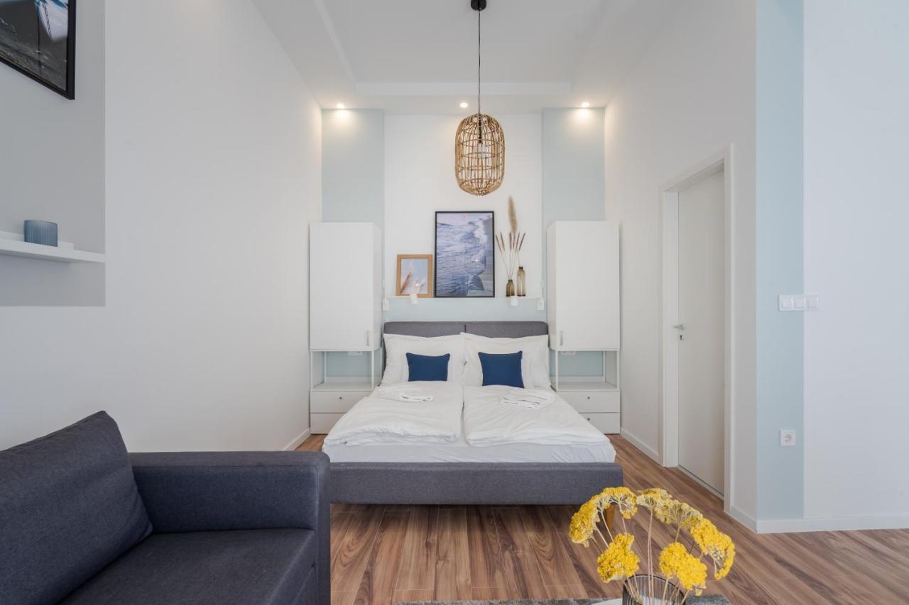 A13- Boutique Apartments, Best Location, By Bqa Budapest Bagian luar foto