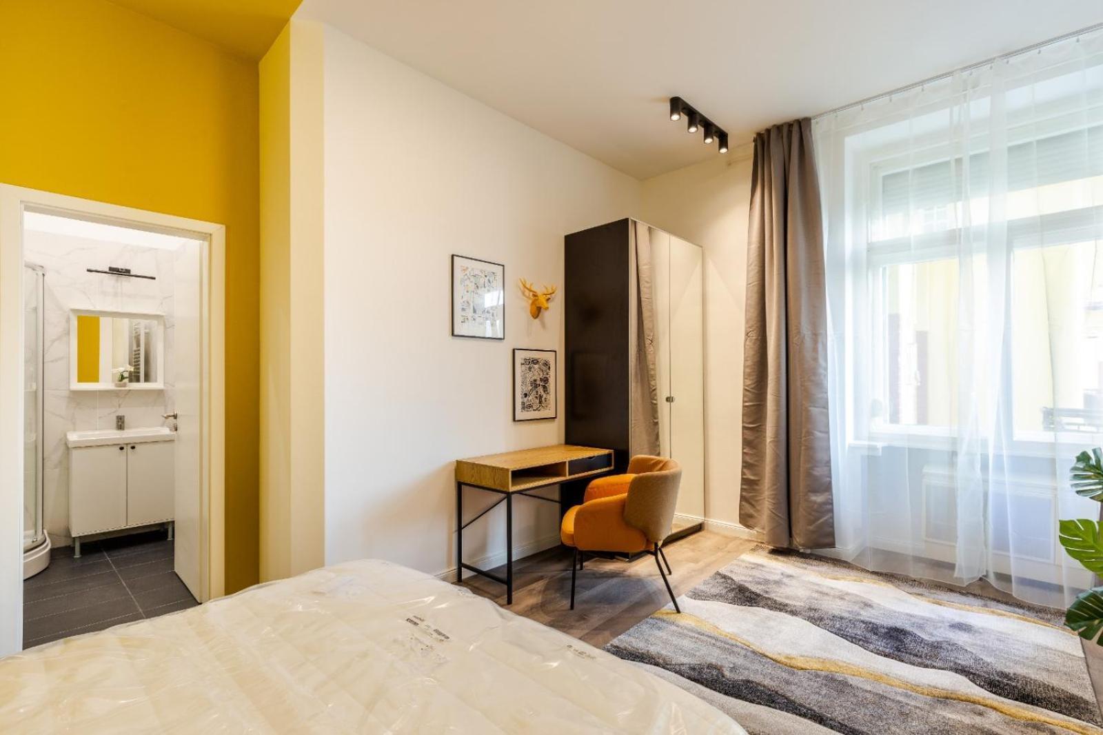 A13- Boutique Apartments, Best Location, By Bqa Budapest Ruang foto